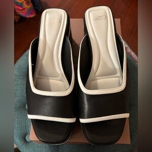 by Franco Black and White Slide Mules